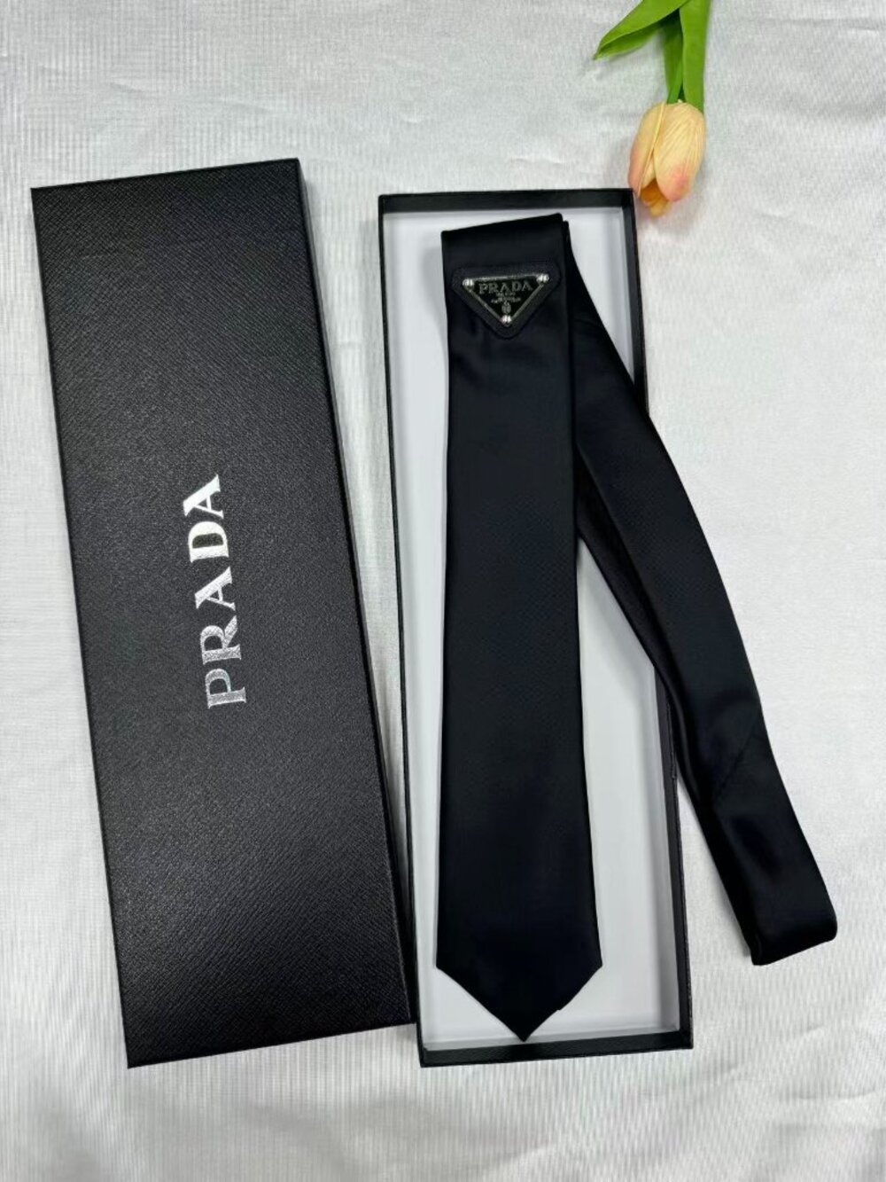 Brand new Prada black tie - unisex (comes with gift box) ✨✨